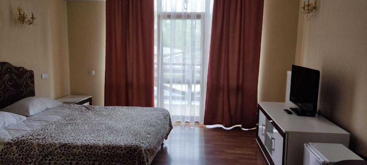 Сонячна Долина Готель Фортеця Boyany Exterior photo